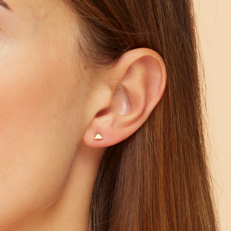 Arrow Rose Earring - 14 karat gold earring, rose enamel